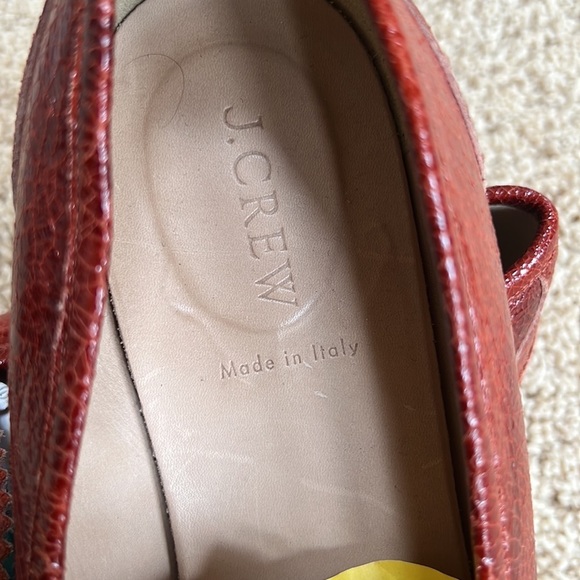 J.Crew mens 10.5 Biella crackled leather loafers in warm serpia. main image 8